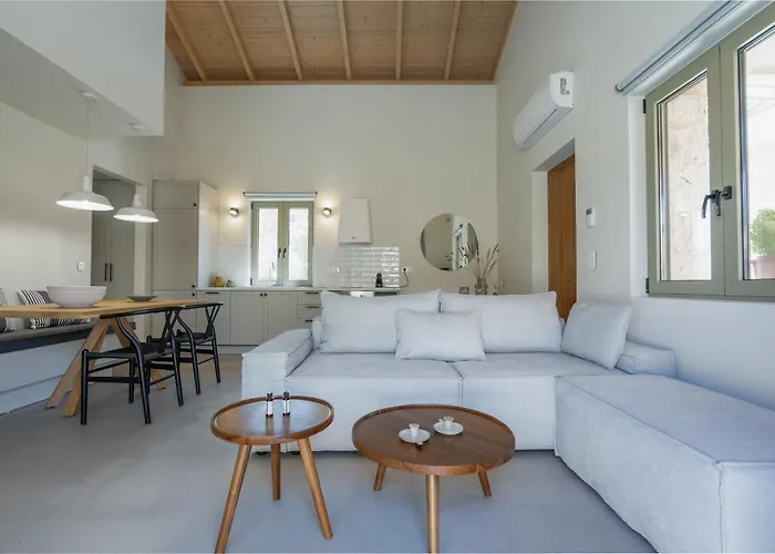 Papadria - Modern Luxury Near Kathisma *