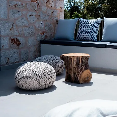 Papadria - Modern Luxury Near Kathisma Villa Tsoukaládhes