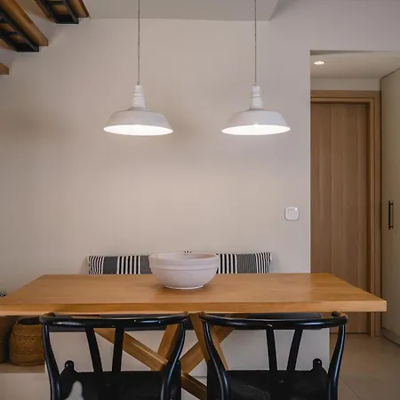 Villa Papadria - Modern Luxury Near Kathisma Cukaládesz