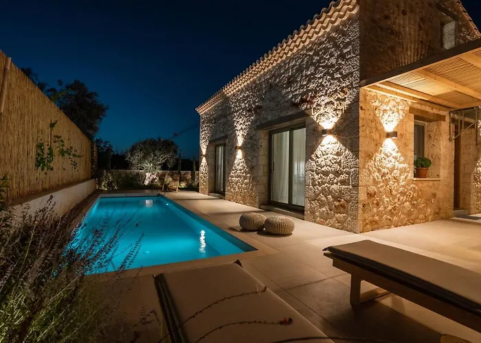 Papadria - Modern Luxury Near Kathisma Villa Tsoukaládhes